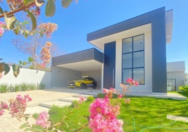 Casa no Condomínio as margens do Lago Corumbá em Caldas Novas